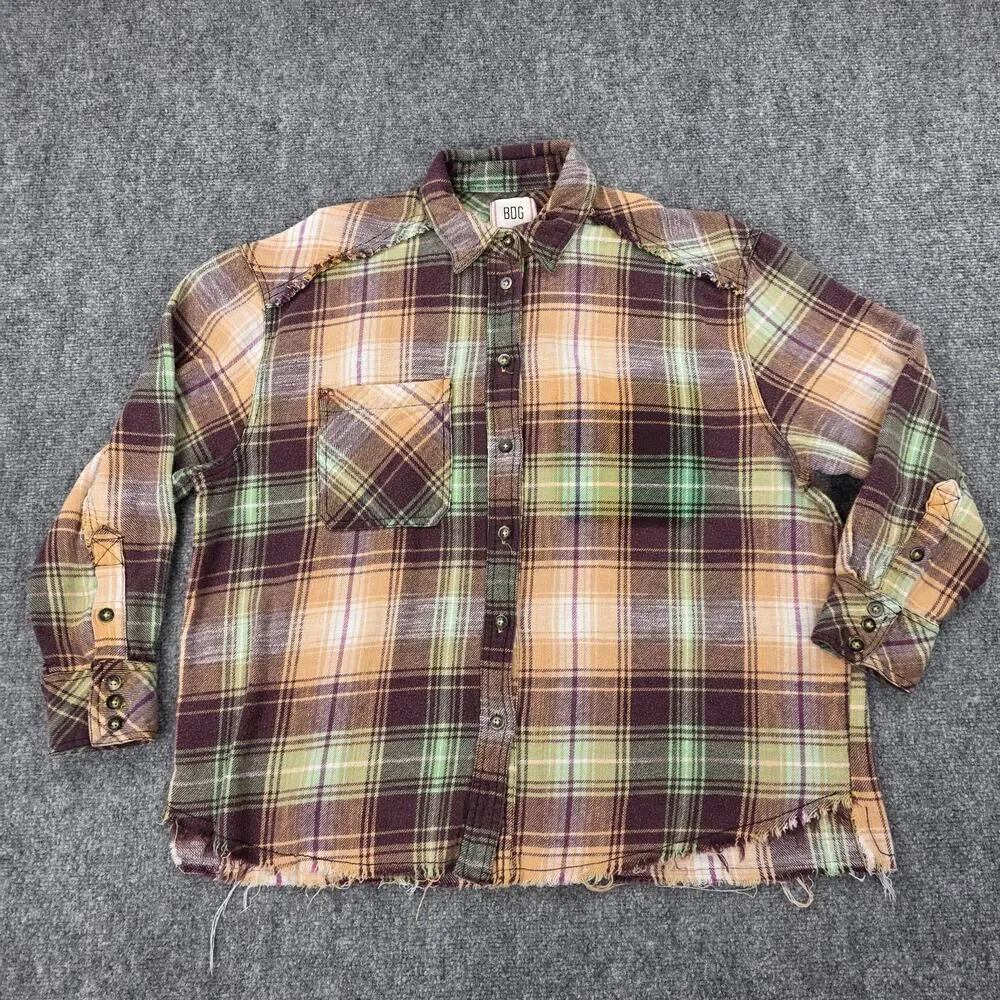 BDG Shirt Womens XS Multicolor Plaid Flannel Raw Hem Button Up Relaxed Fit Boho - Picture 2 of 16
